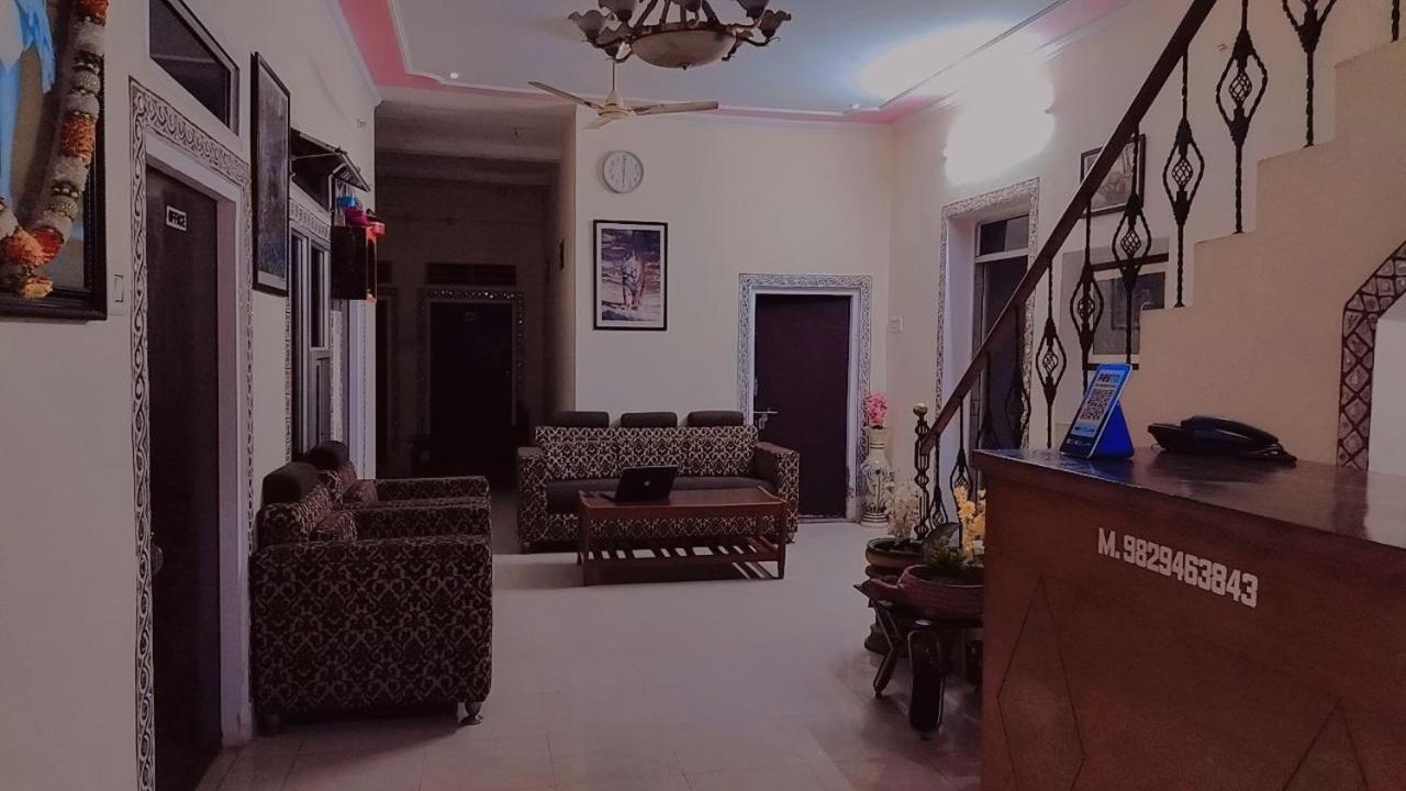 סוואי מדופור Tiger Guest House מראה חיצוני תמונה