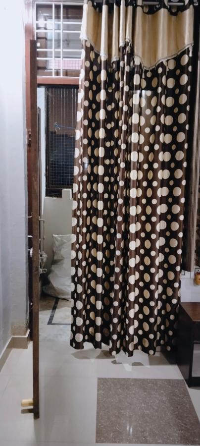 סוואי מדופור Tiger Guest House מראה חיצוני תמונה